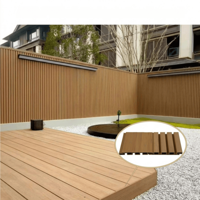 slatted wallpanel for garden wall